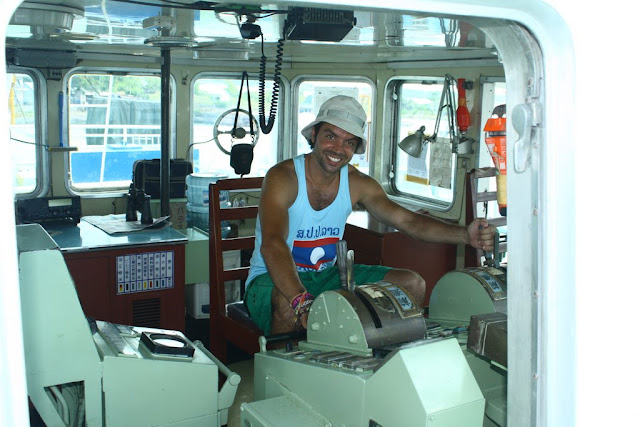 Acá estoy yo en la cabina de mandos del ferry
