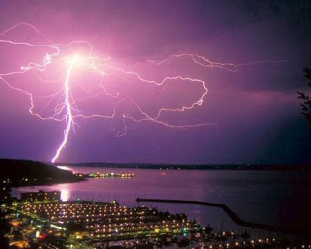 Cool Pics Of Lightning. were killed in lightning