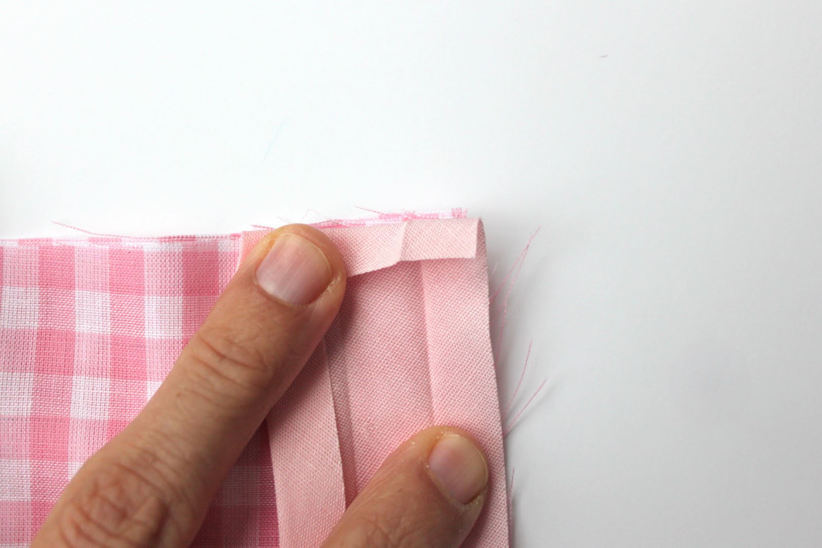Bias Tape Mitred Corners Tutorial – Fluffyland Craft & Sewing Blog