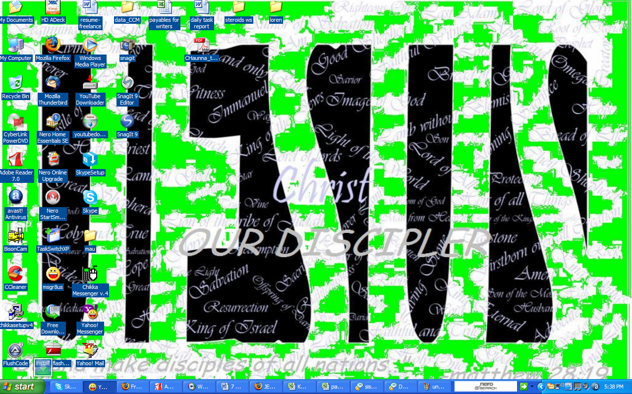 [my+desktop_sept_18_08.png]