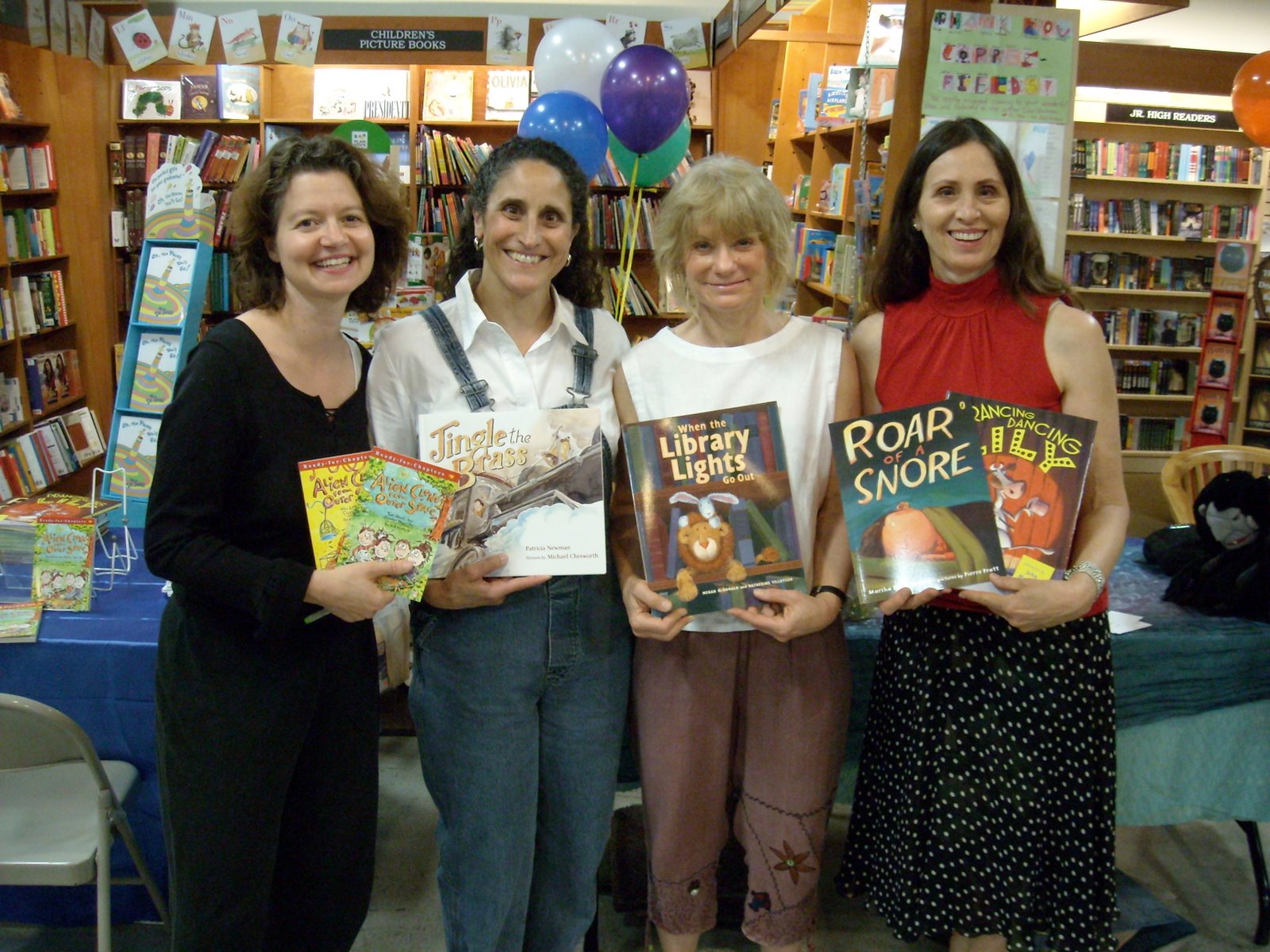 [Kids+Otter+Read+Day+foursome.JPG]