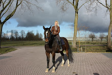 leyla met haar paard harry