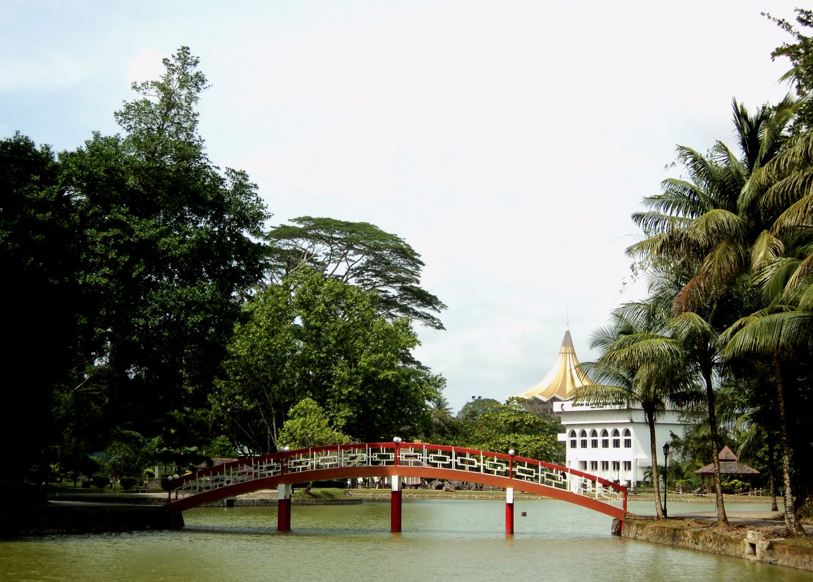 My Sarawak (3rd Ed.) Thoughts on Kuching Garden city