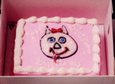 [JulieM_HelloKittyCake.jpg]