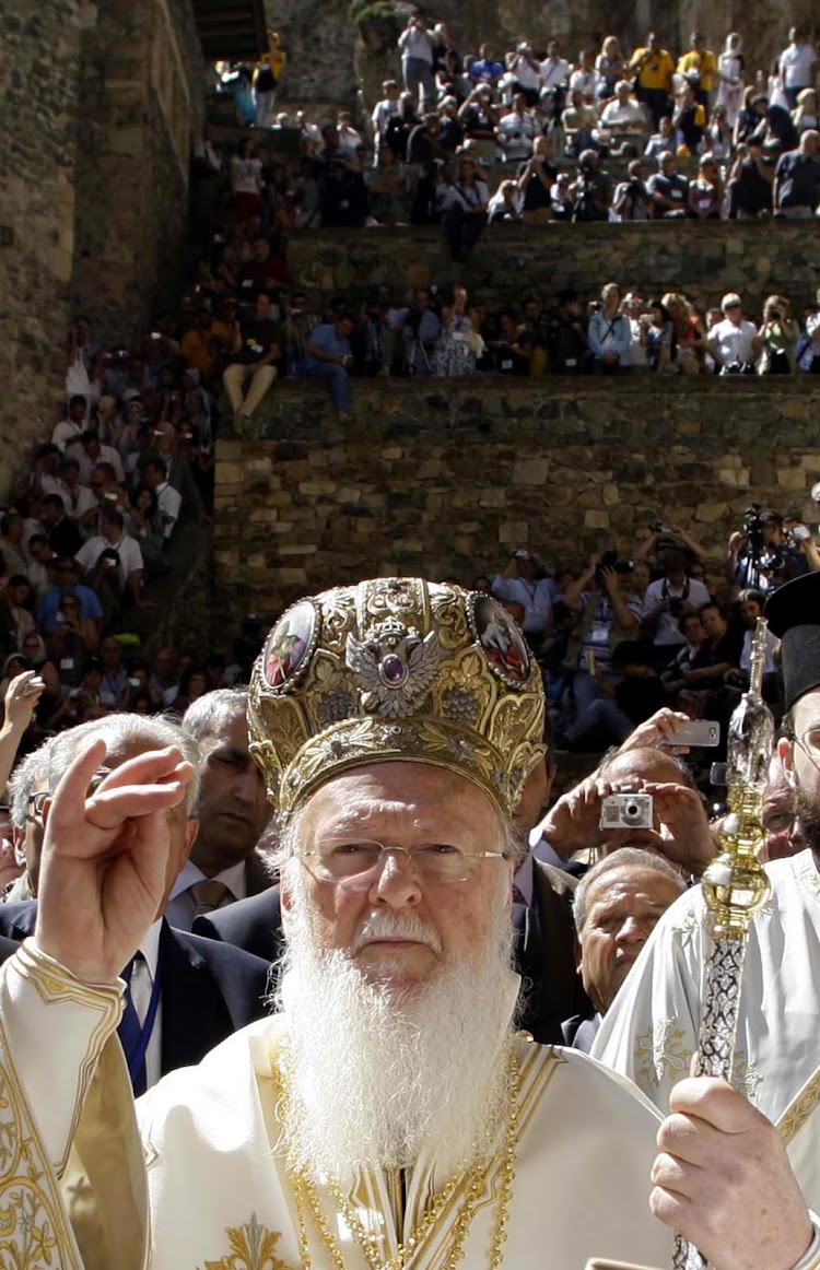 Η σιωπή των σημάντρων κι η κραυγή του Χαρακόπουλου