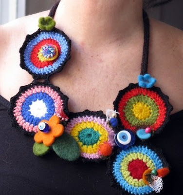 دللي نفسك بالكروشيه مع meme Crochet+circle+necklace