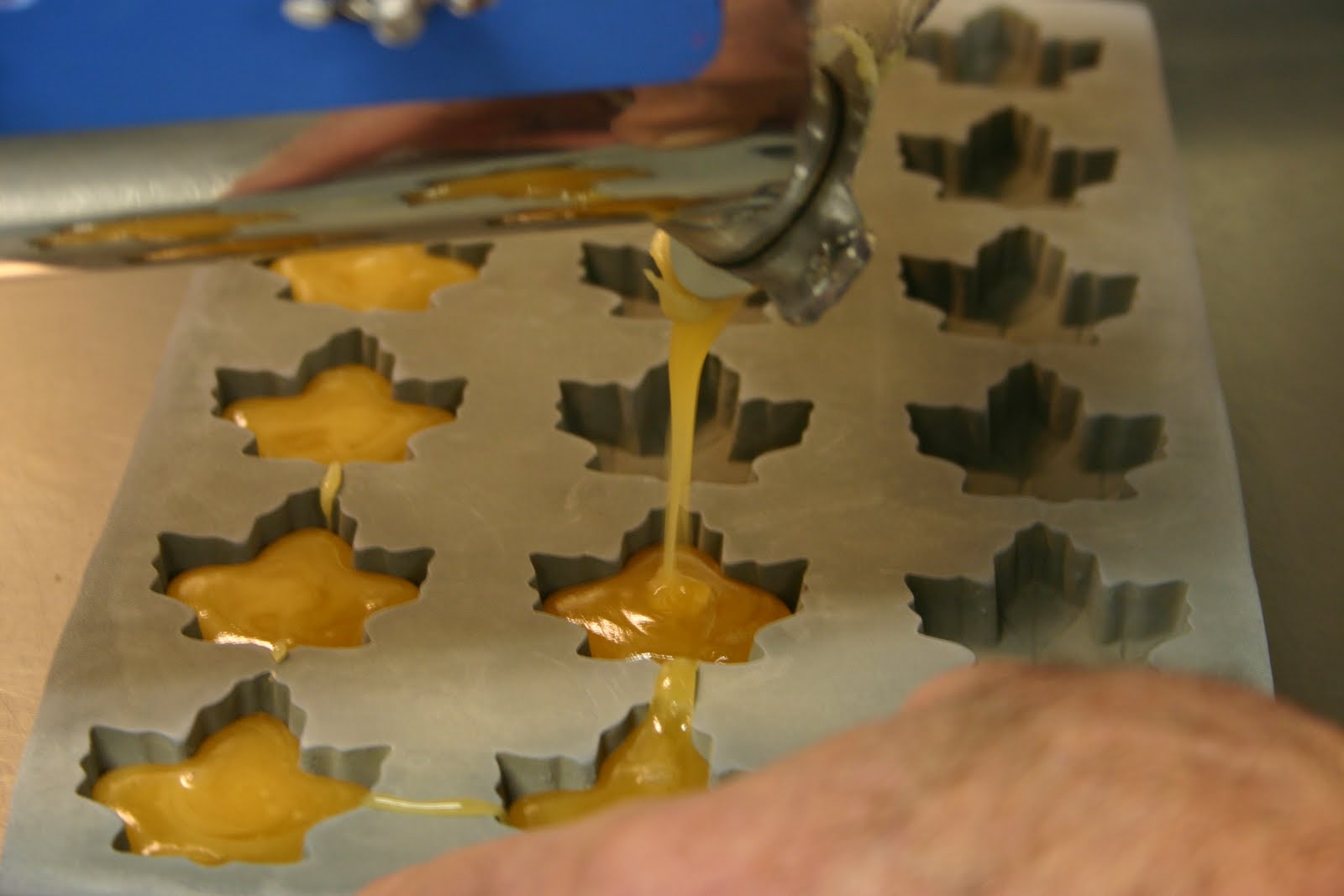 Pouring Sugar
