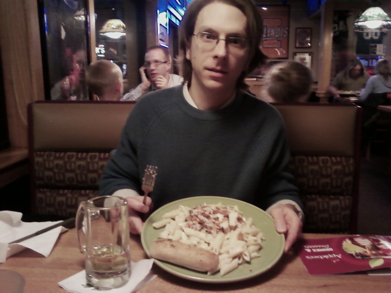 Analog Eating at Applebee's