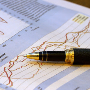 Using Hedge Funds in Financial