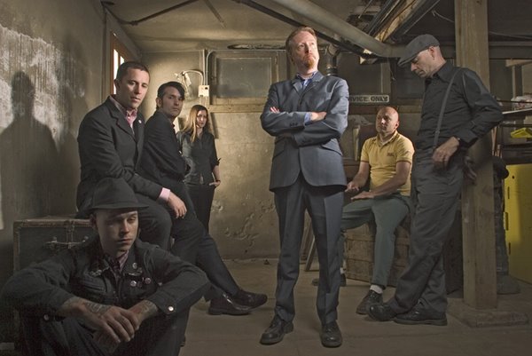 [FLOGGING+MOLLY.jpg]