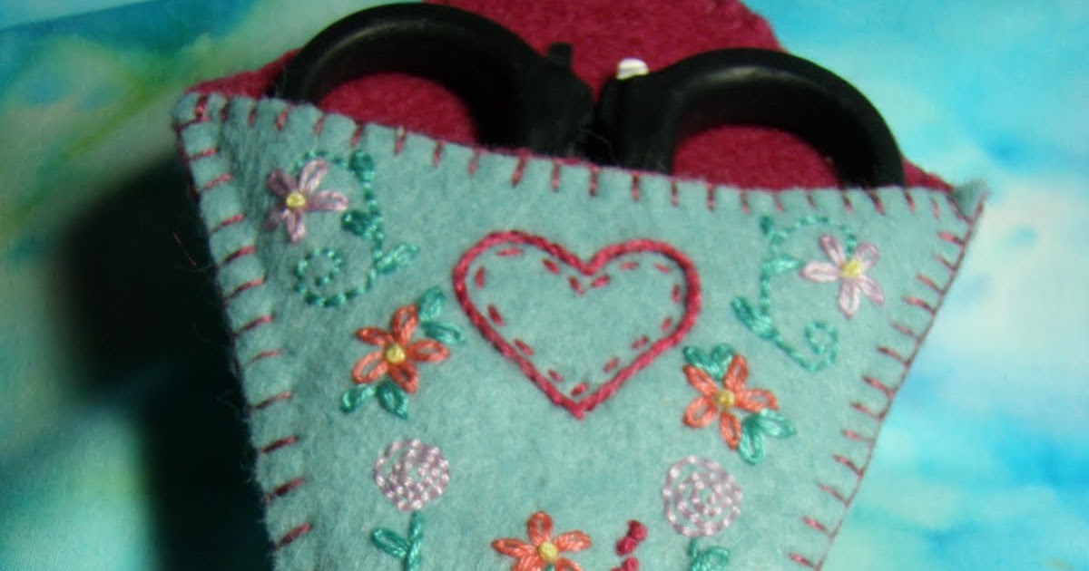 Sew Little Fabric by Paula Storm Free Felt Scissor Keeper Pattern