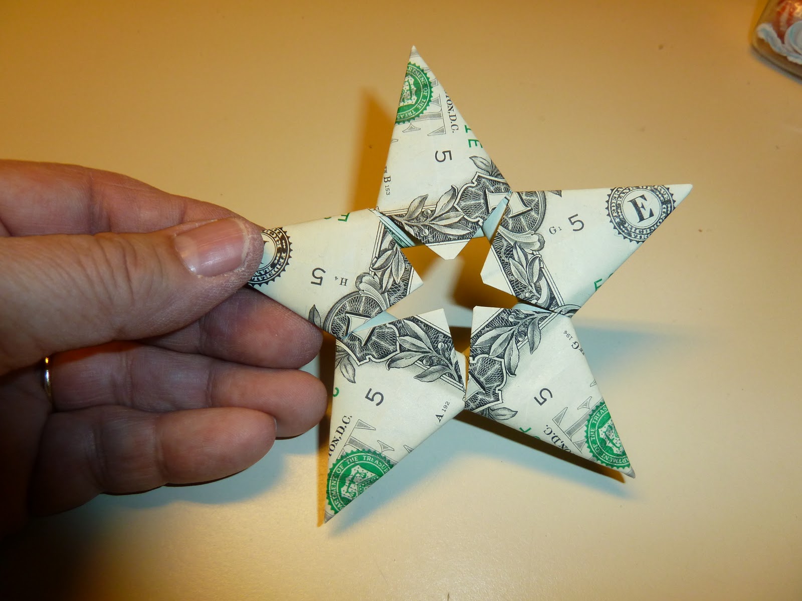 Make it easy crafts "Easy money" folded five pointed origami star