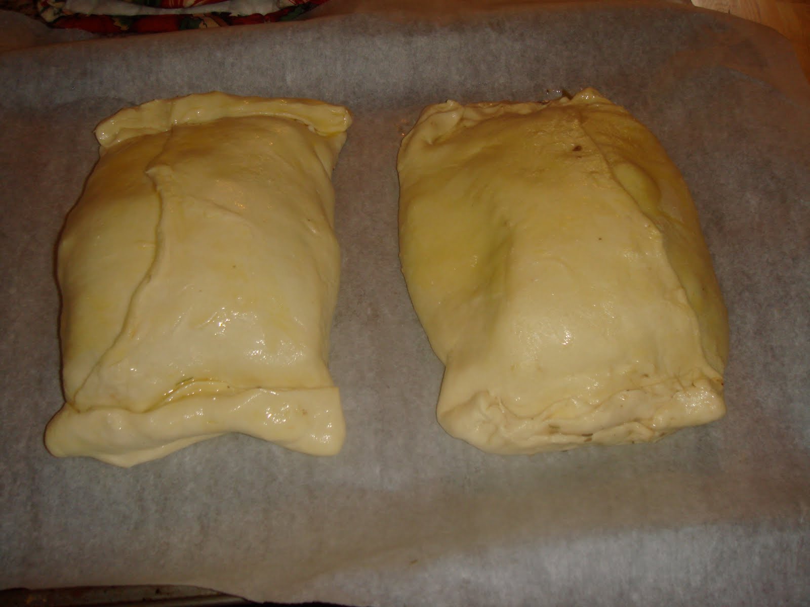 Chow and Chatter Salmon, Mushroom and Spinach En Croute