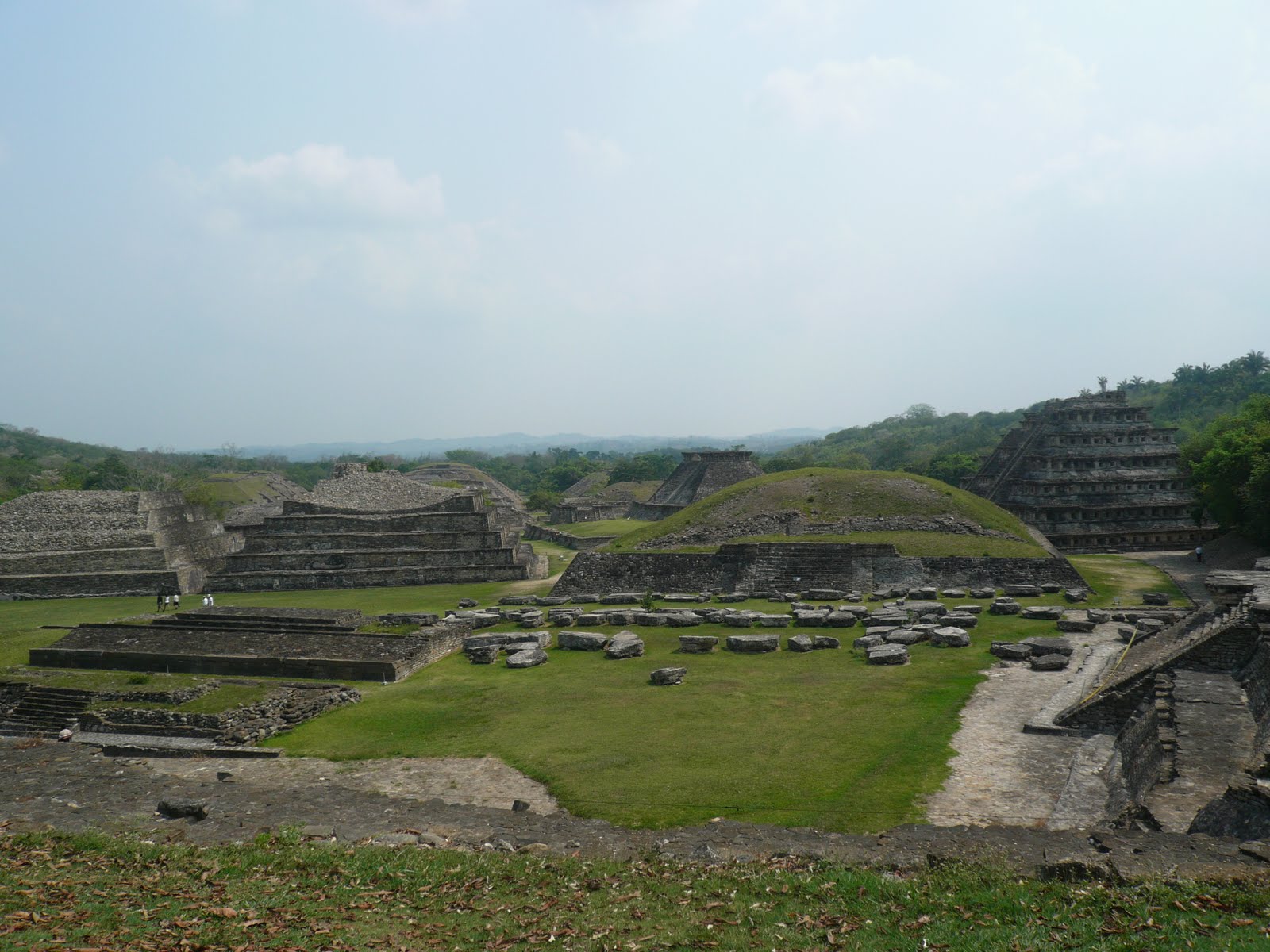 Mis pensamientos...: La Leyenda del Tajín.