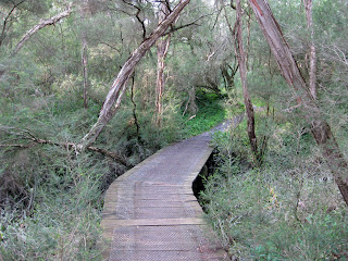 Melbourne Park Walk: Shepherds Bush - Wheelers Hill - Victoria