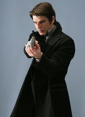 [josh-hartnett-in-slevin-patto-criminale-29644.jpg]
