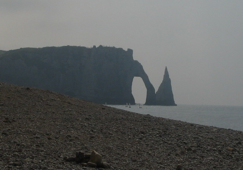 [Etretat.jpg]