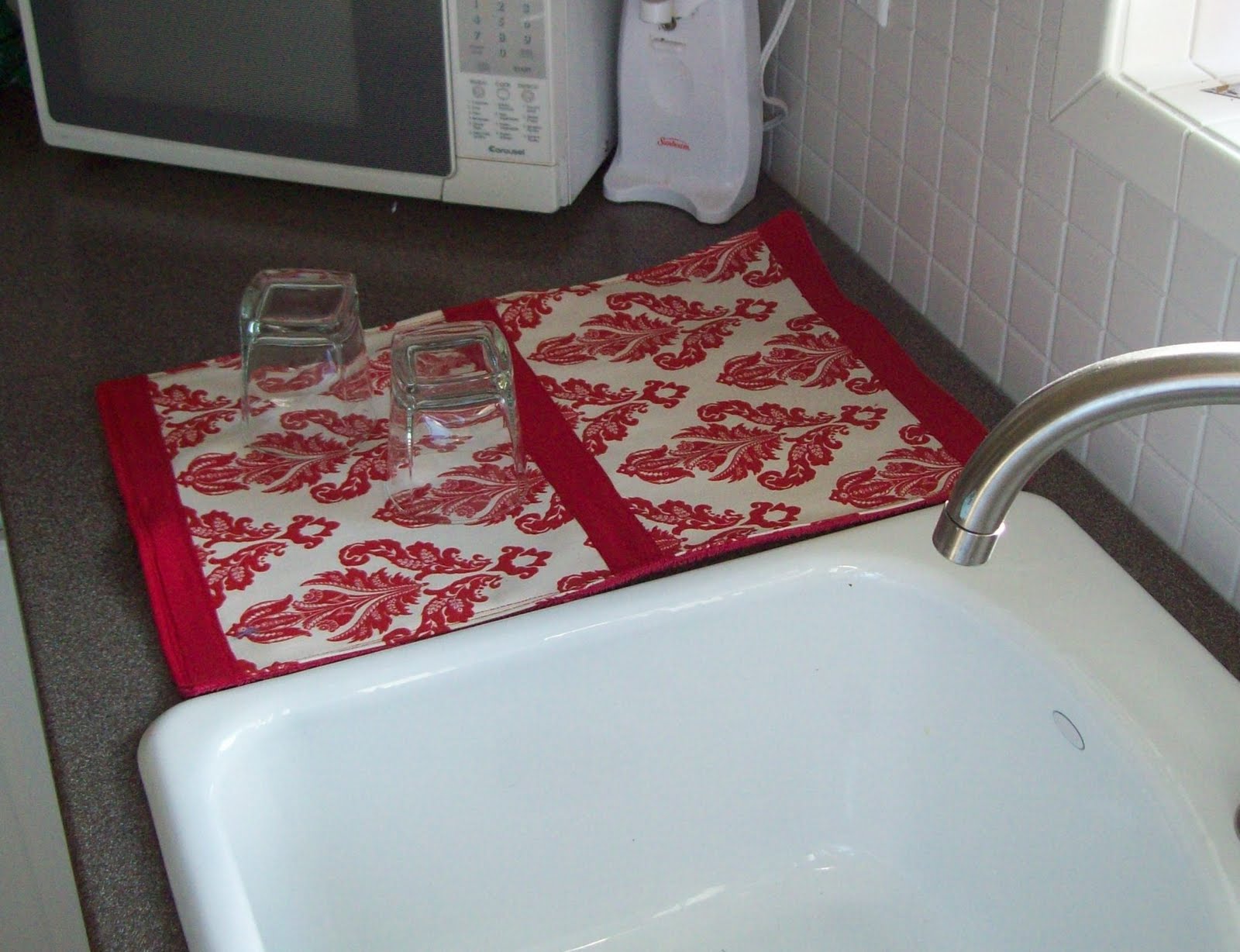 Running With Scissors Mats to Dry your Dishes