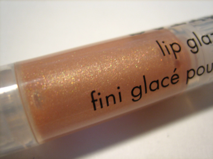 [Stila+Vanilla+lip+glaze+(4).jpg]