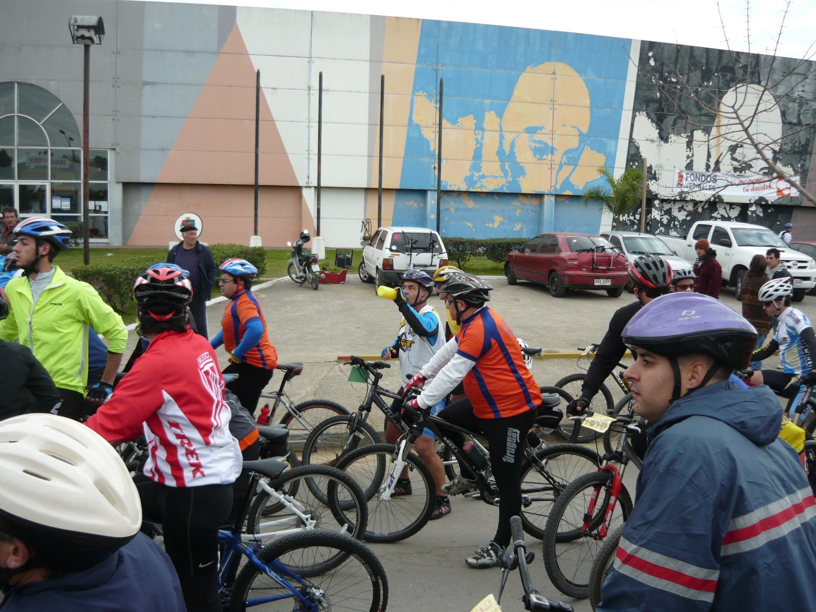 [P1010971.JPG]