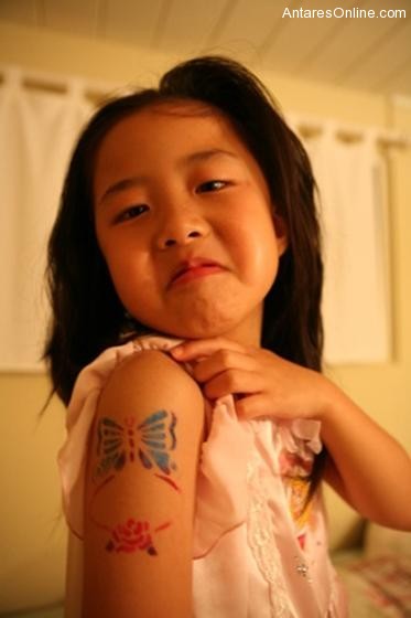 Wonderful Kids rocking tattoos