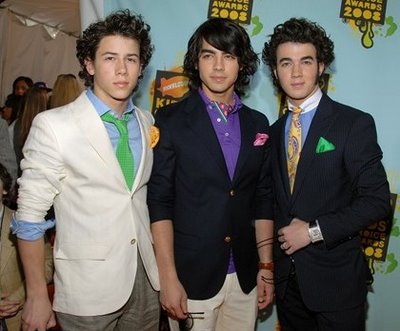 [kca08_TheJonasBrothers.jpg]
