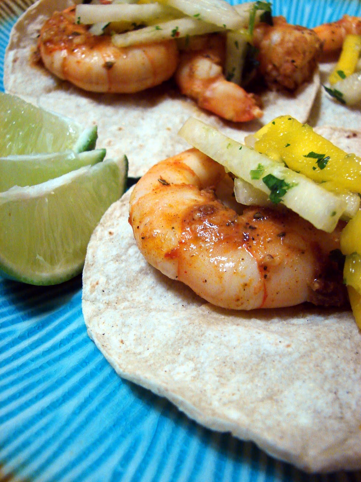 iron stef chipotle shrimp tacos with jicamamango slaw