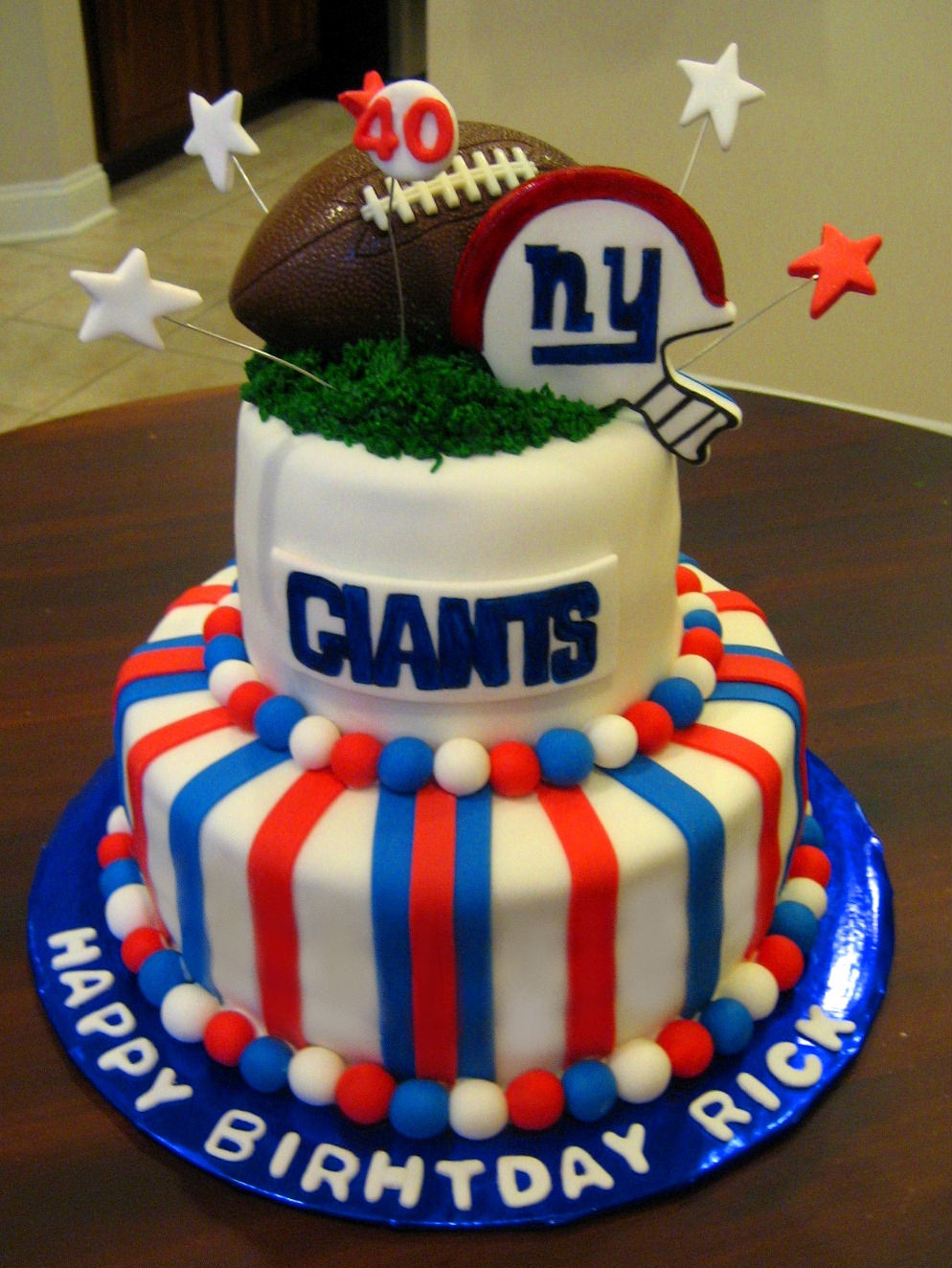 Giants Cake