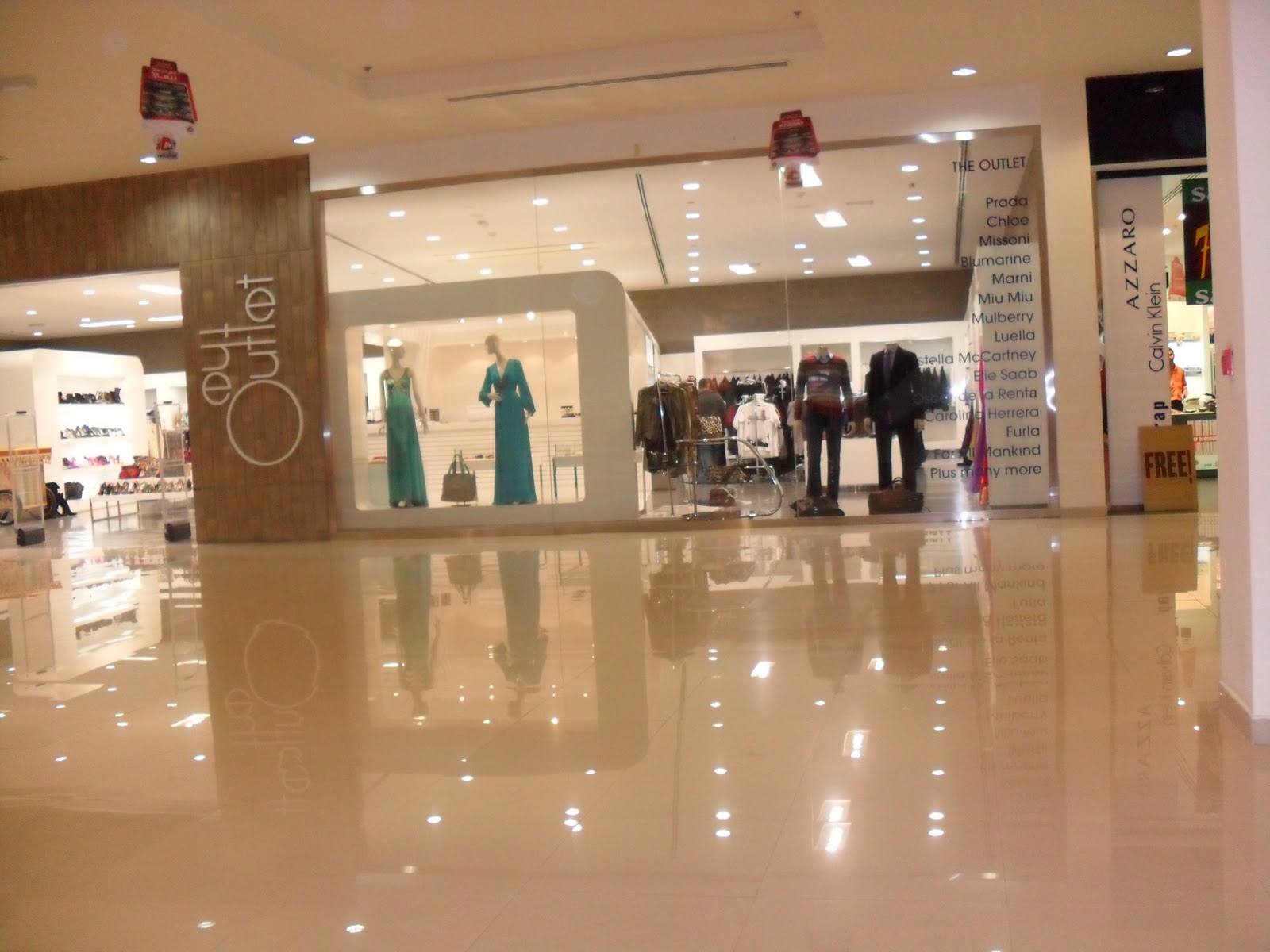 CALVIN KLEIN OUTLET - Dubai Outlet Mall