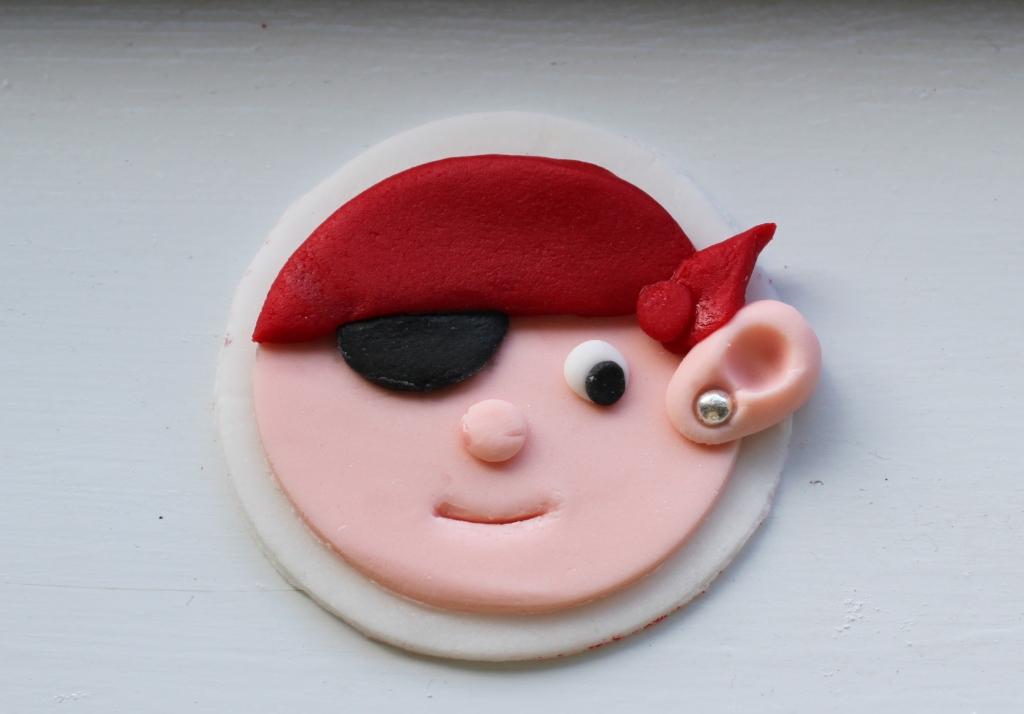 [Pirate+Cupcake+Topper.jpg]