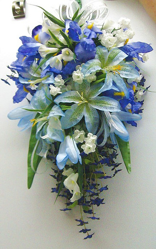 Stargazer Teardrop very beauty bouquet with red rose white rose Stargazer Teardrop very beauty bouquet with red rose white rose