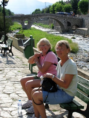 [Margie+and+Carolyn+in+Prizren+7-16-2008+10-00-44+AM.jpg]