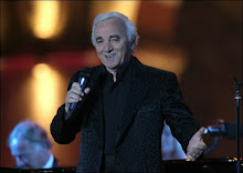 FRANÇA - Charles Aznavour