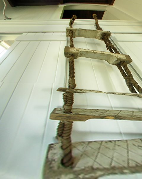 [Ladder.jpg]