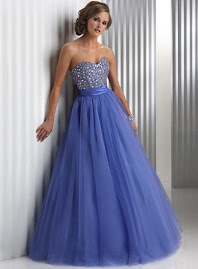 BEAUTIFULL DRESS FOR YOUR PROM