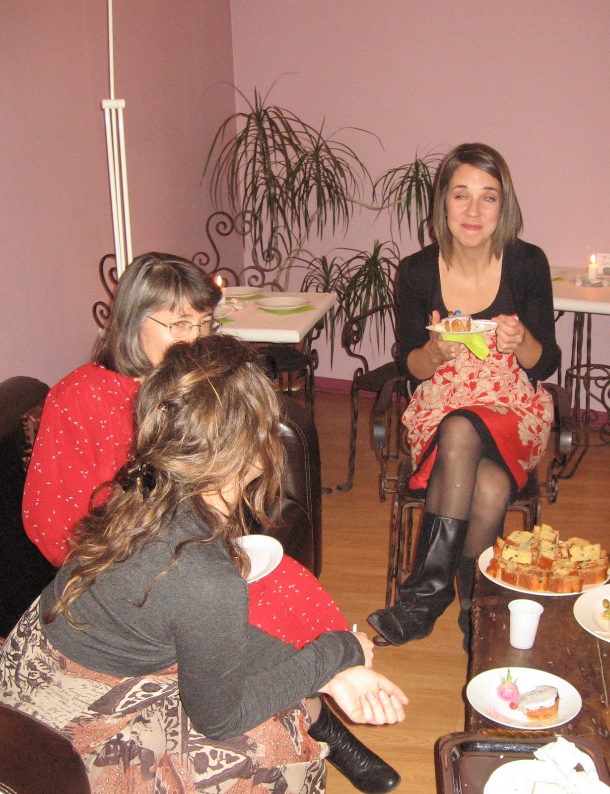 [IMG_2995.JPG]