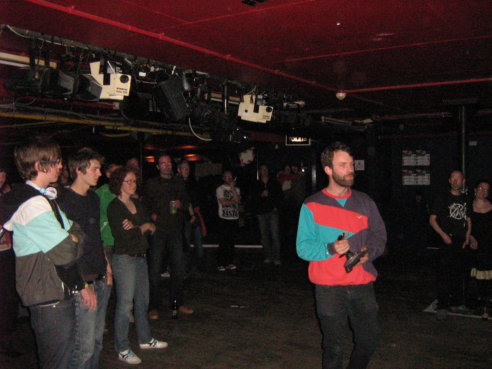 [tim+walkabout.jpg]