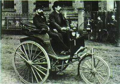 EL PRIMER COCHE DE LA HISTORIA el primer coche de la historia: