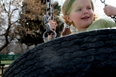 IMAGE: http://4.bp.blogspot.com/_wvgx9lOfaog/S6JUF6oUqCI/AAAAAAAAAFE/cBvliepeL4A/s400/zpark_005.jpg