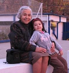 Mi Mamá con la Flo en el Estadio de la Usach