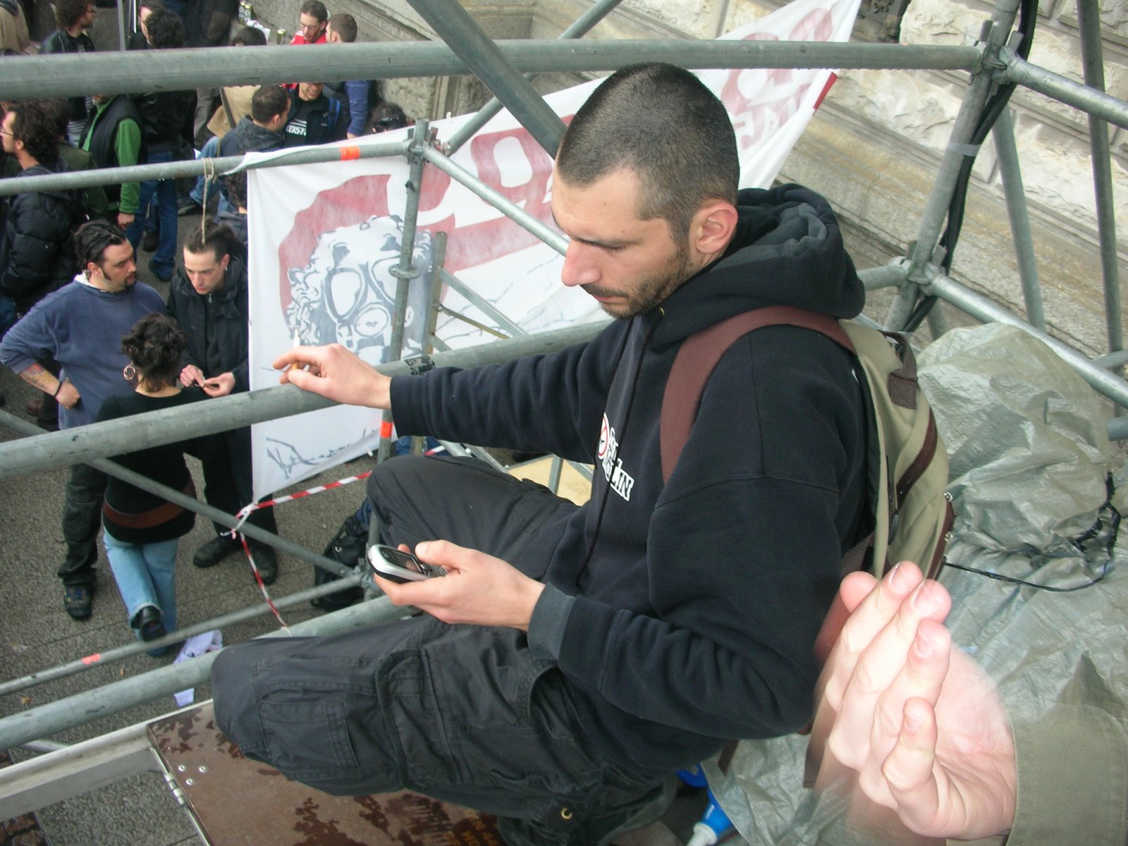 [DSCN1587.JPG]