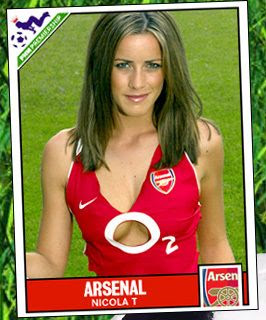 Lady fans of football Arsenal+girl+2+(2)