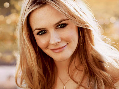 Alicia Silverstone Hairstyles Pictures Alicia Silverstone Hairstyles Pictures, Long Hairstyle 2011, Hairstyle 2011, New Long Hairstyle 2011, Celebrity Long Hairstyles 2055