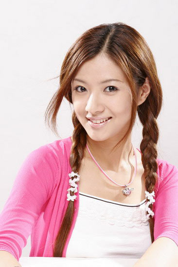 A very cute hairstyle for girls.Her name is Shen Lijun
