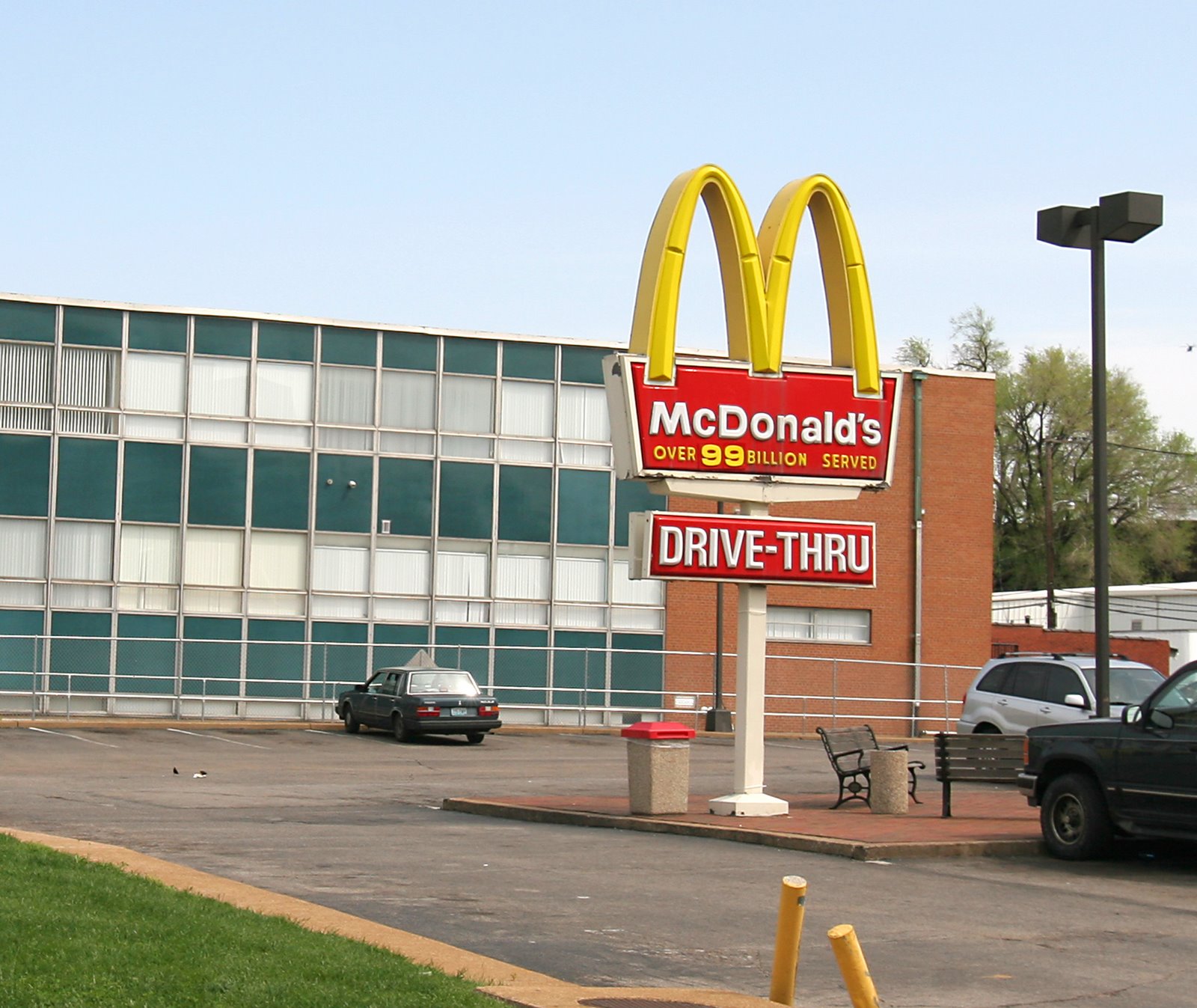[lindell+mcdonald's+03.jpg]