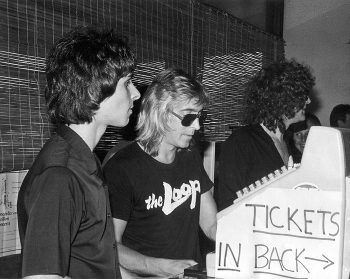 [scariano+mick+ronson+ian+hunter.jpg]
