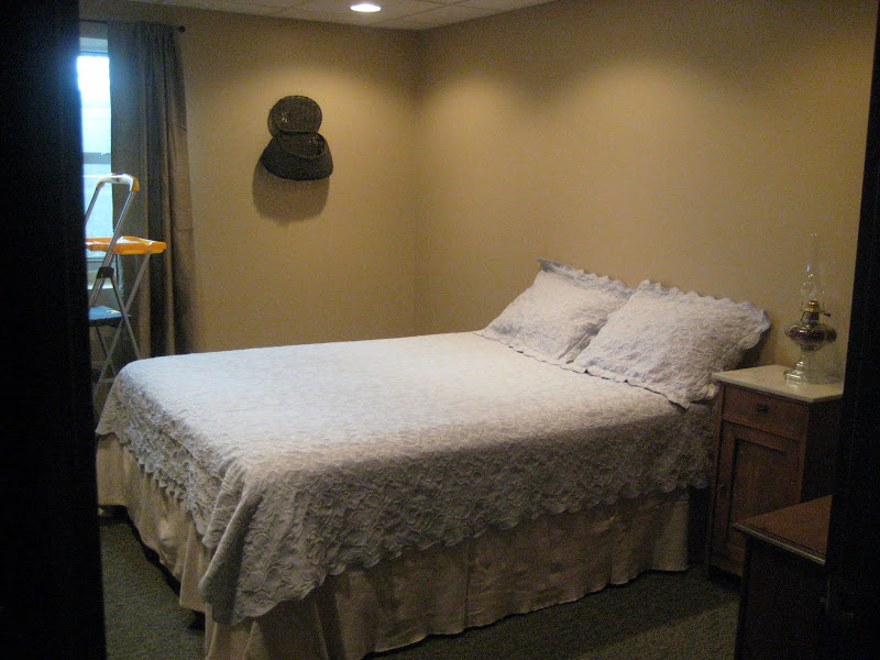 guest bedroom on a budget decorating a guest bedroom on title=