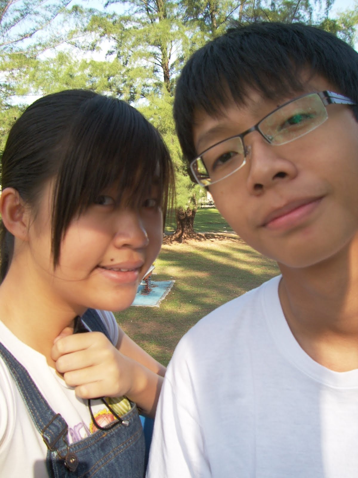 [DCAM0121.JPG]