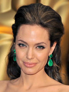 Angelina Jolie Square Face Shape Hairstyle