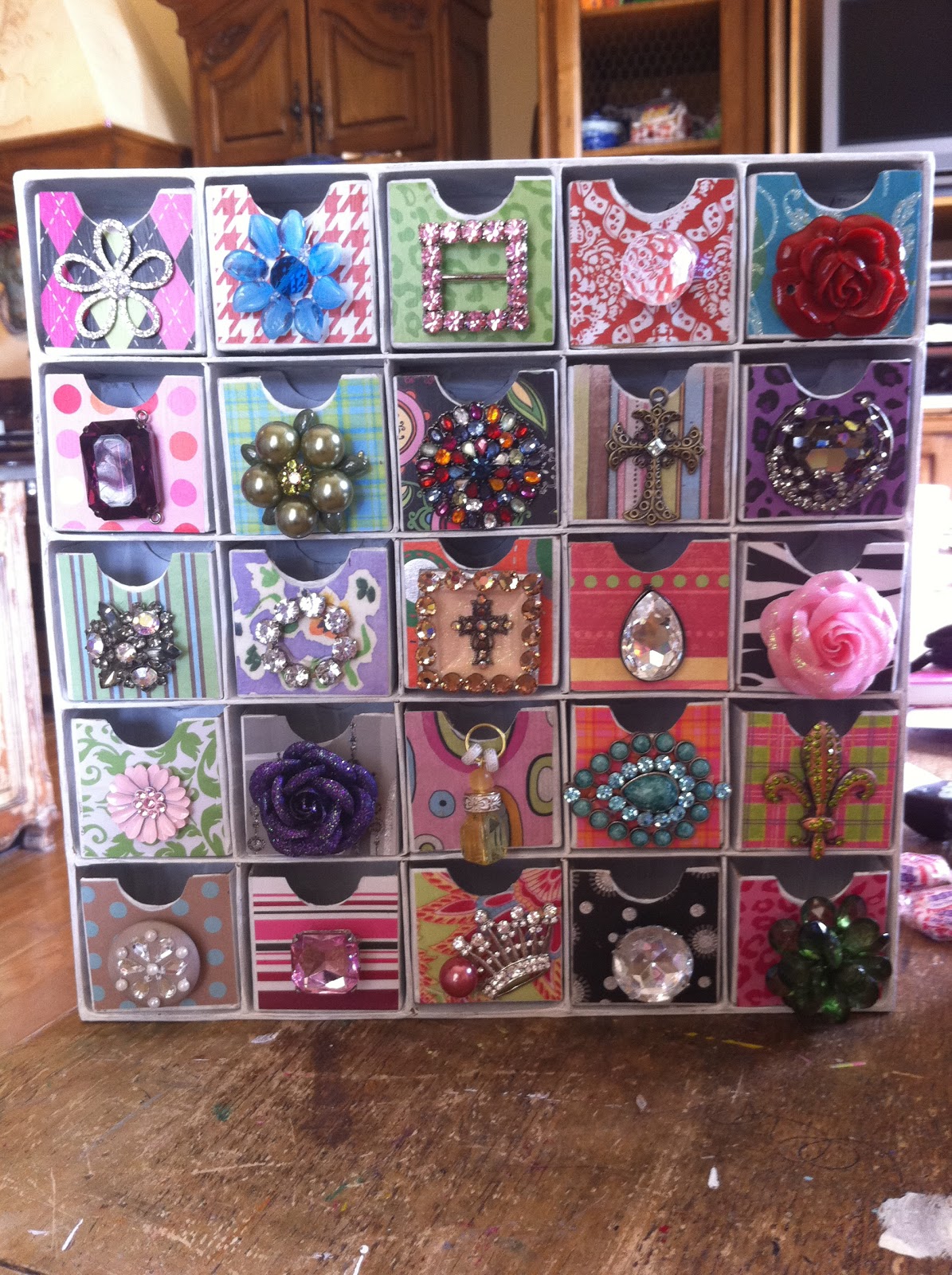 The Posh Pixie Make Your Own Jewelry Box